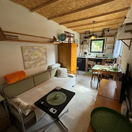 Tiny Kontik Holiday home *